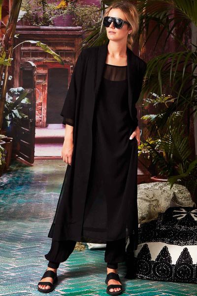 									HIGH BUT LOW TOP
								, 			TRACK STAR PANTS
								, 			IN THE LOW JACKET
			