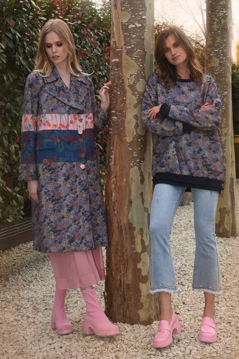 									BE WARMED COAT
								, 			JUMPER AROUND TOP
			