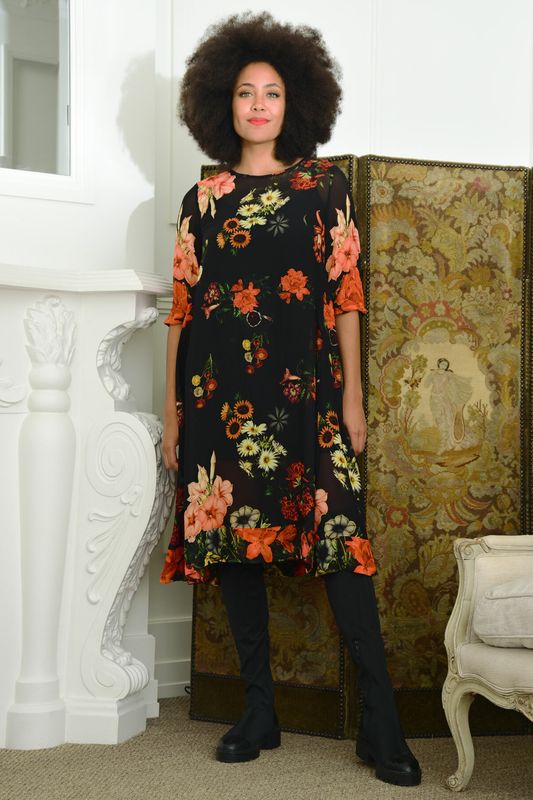 									FACE THE TUNIC DRESS
			