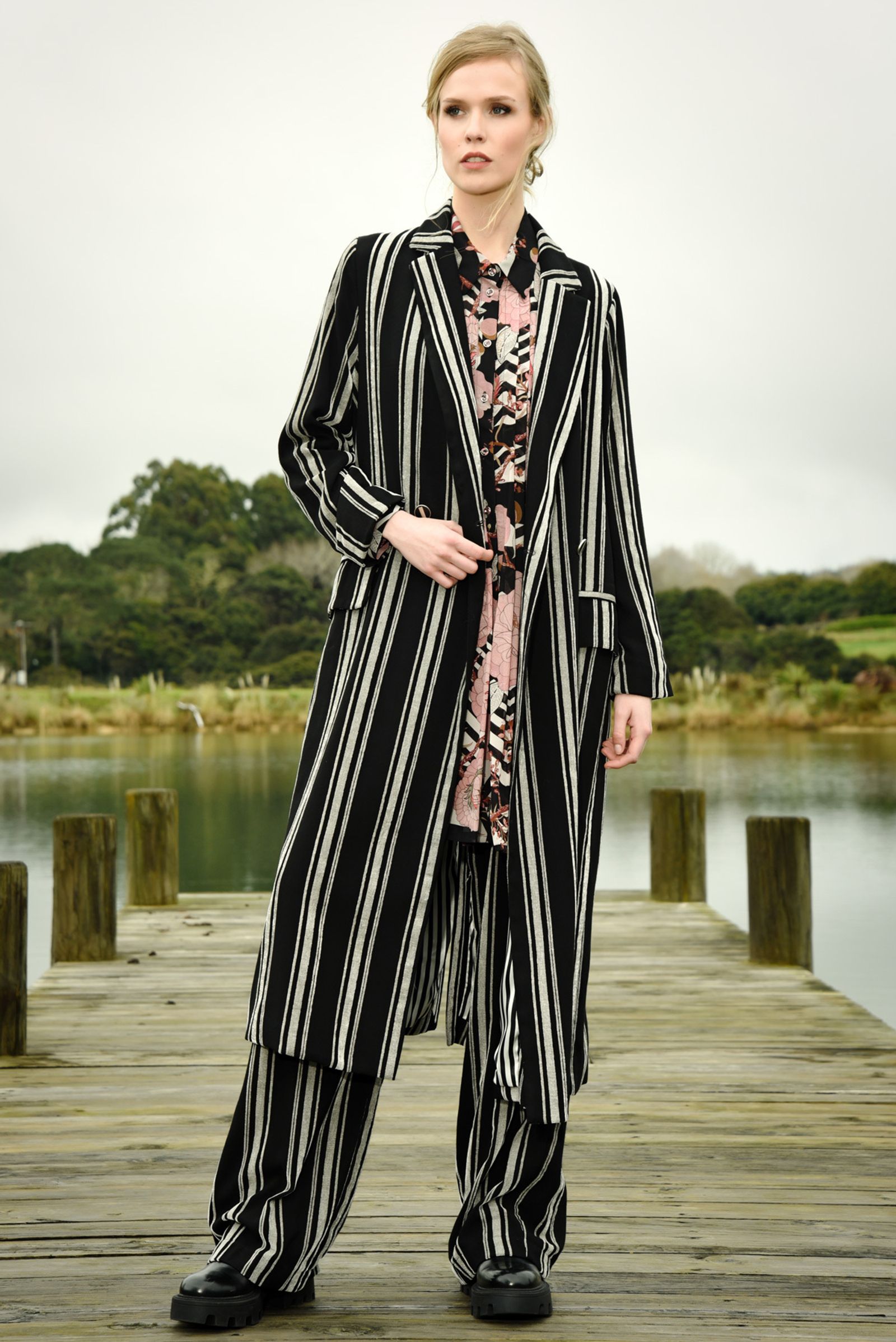 									LONG NIGHT COAT
								, 			SHIRT CLUB SHIRT
								, 			FORWARD MARCH PANT
			