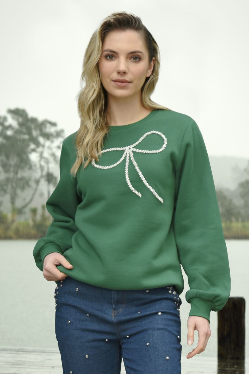 									ISN'T SHE ICONIC TOP
			