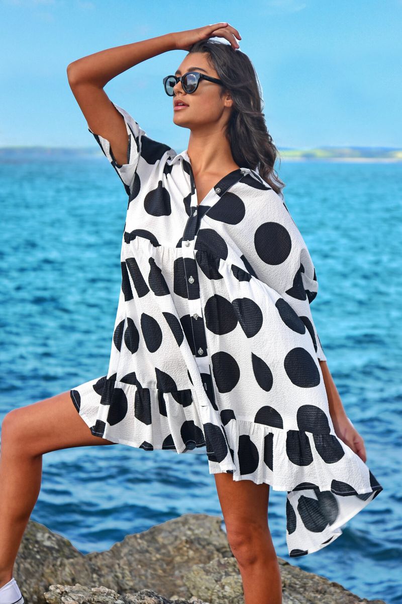 									HEAD ON MY BILLOW DRESS
			