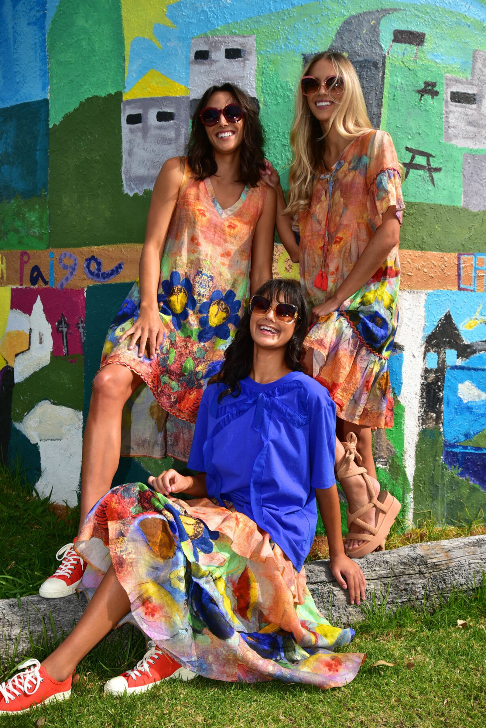 									COLOUR ME HAPPY DRESS
								, 			TEE A BOW TOP
								, 			TWINKLE TOES SKIRT
								, 			BORED TO DRESS
			