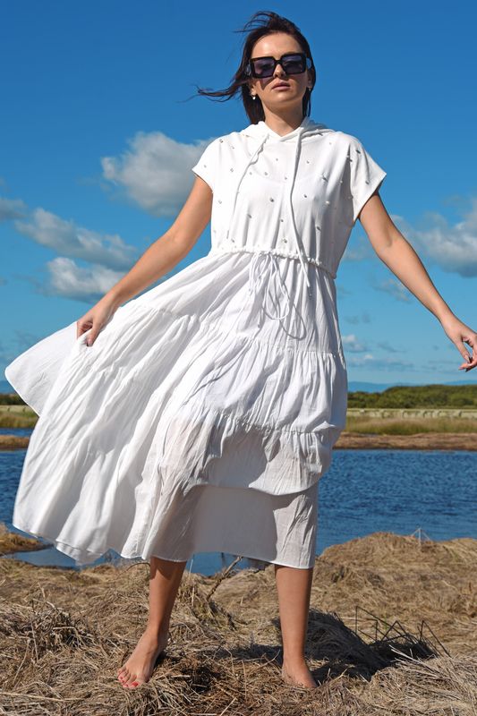 									BRIGHT + PEARLY DRESS
			