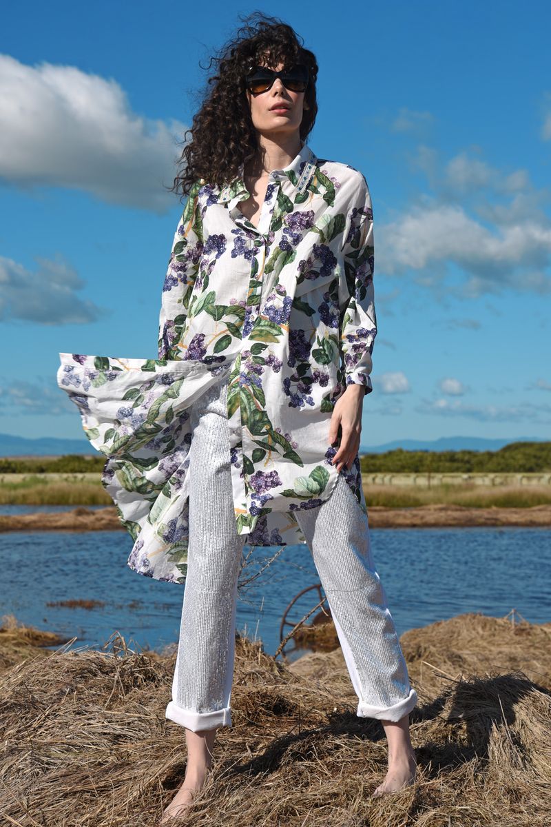 									BARELY THERE SHIRT
								, 			WALKING STRIPE JEAN
			