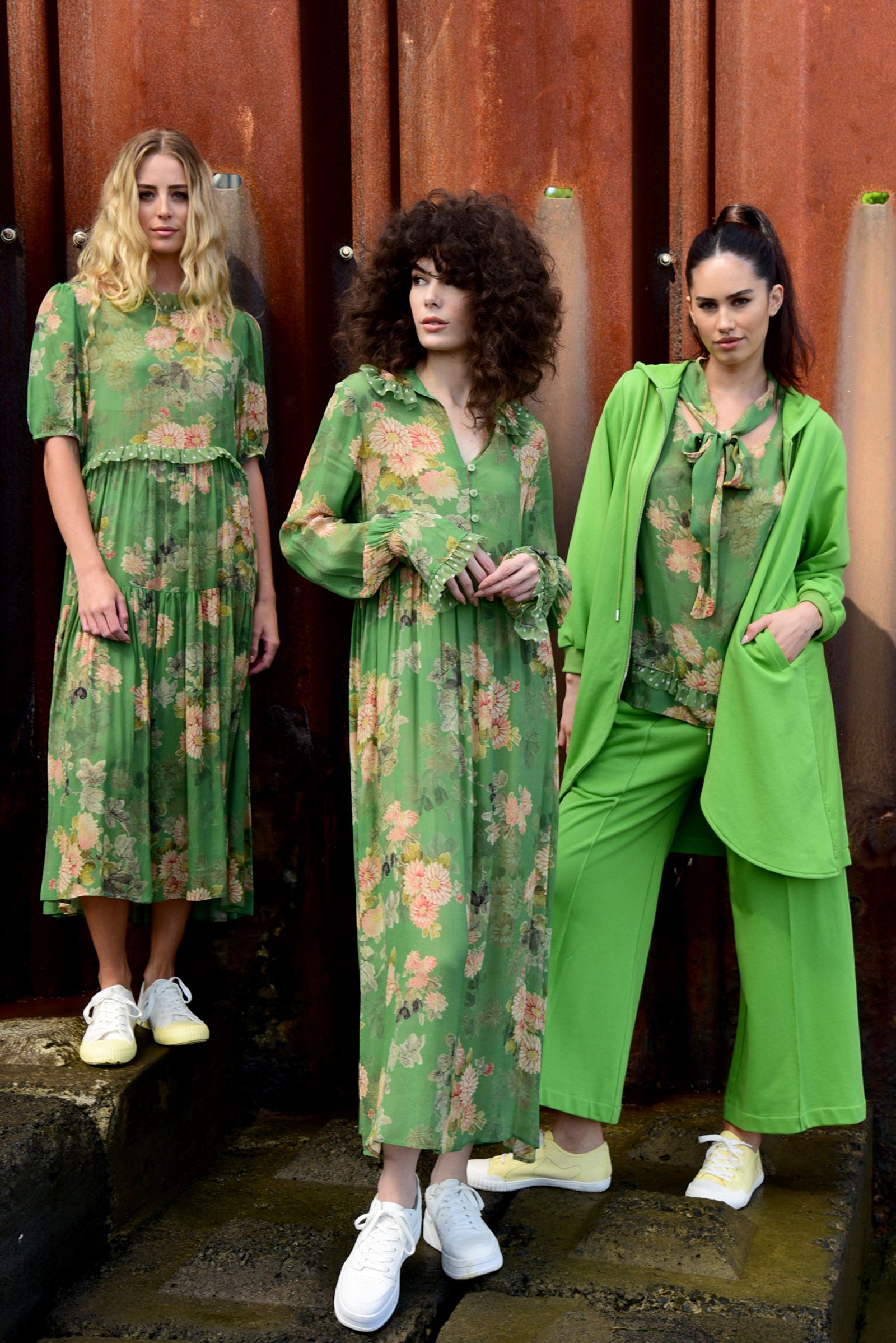 									ROMANCE IS BORN DRESS
								, 			PURE IMAGINATION DRESS
								, 			AS THE HOOD TURNS HOODIE
								, 			BY + TIE SHIRT
								, 			SHORT CUT PANT
						