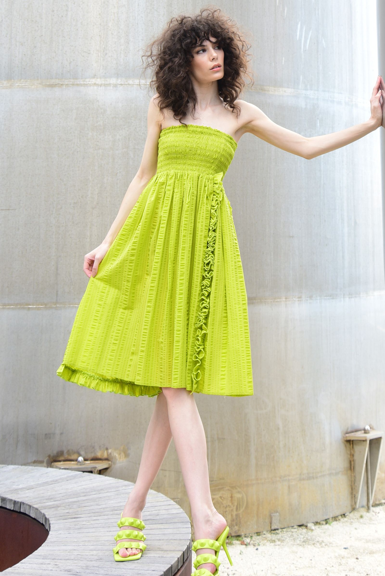 									SHIRRING GRACE SKIRT
			