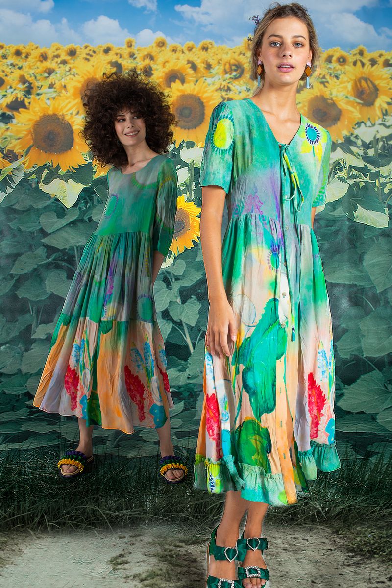 									BROOKLYN BEAUTY DRESS
								, 			LOVE LONG DRESS
			