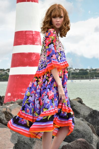 									MEET IN THE MIDDLE DRESS
			