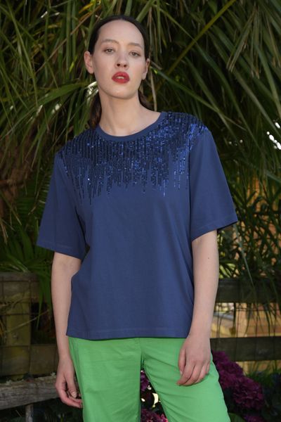 									SPLASHES OF SPARKLE TOP
			