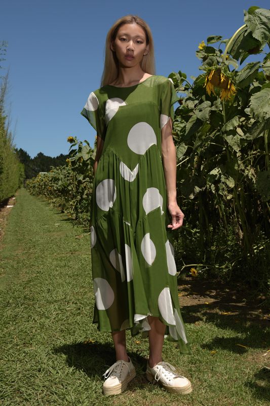 									FRILL OF THE CARNIVAL DRESS
			