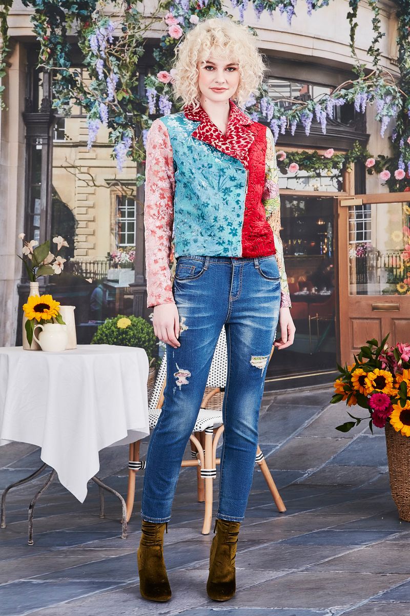 									BIKER BABE JACKET
								, 			DON'T BE BASIC JEAN
			