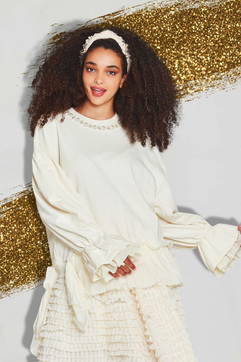 									PEARL MY SOUL JUMPER
								, 			PRETTY PETAL SKIRT
			