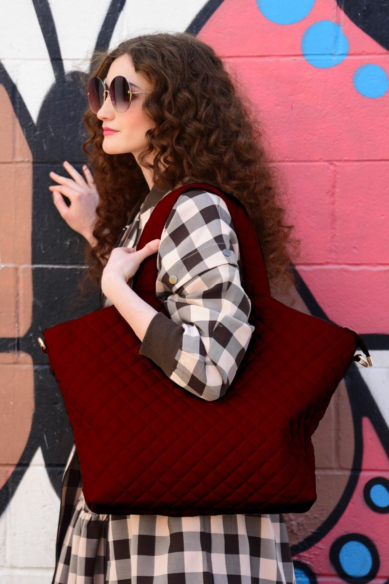 									CARRIED AWAY TOTECT140-01W23
			