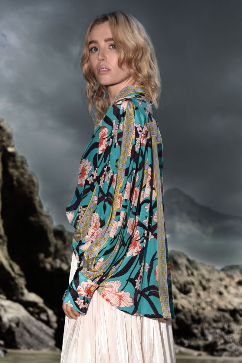 									ON YOUR TEAM SHIRT
								, 			DARING DIVA SKIRT
			