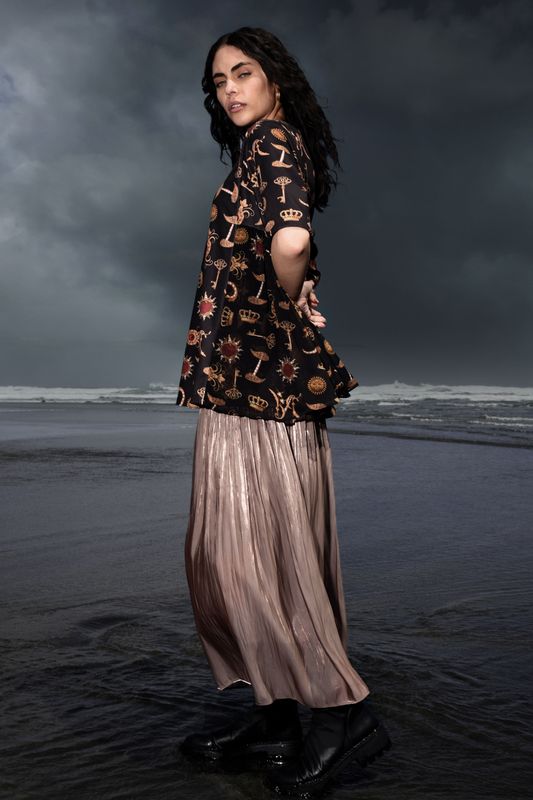 									DARING DIVA SKIRT
								, 			THE REAL SWING TOP
			