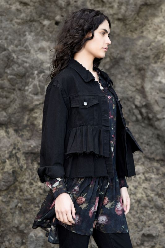 									RUFF-LE MORNING JACKET
			