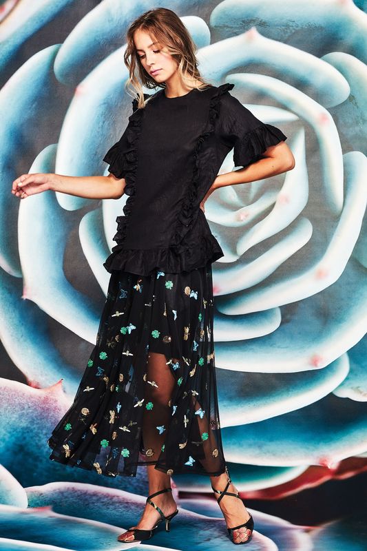 									SHOULDER THE BLAME TOP
								, 			WAIST NOT, WANT NOT SKIRT
			