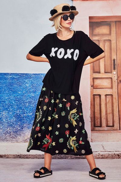 									KISS KISS T-SHIRT
								, 			TUCK IN CULOTTE
			