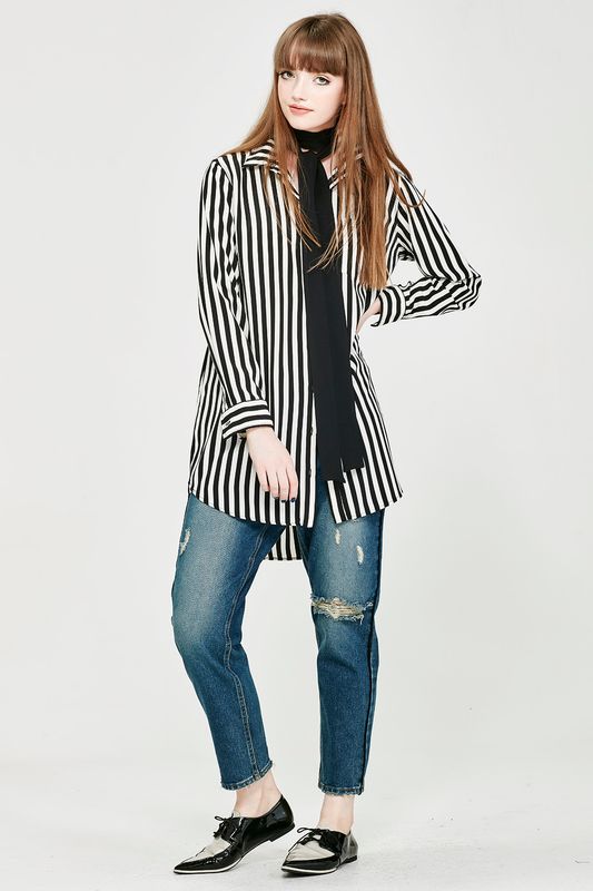 									'She Wears My Shirt' Shirt
								, 			'Fray It Again' Pant
			