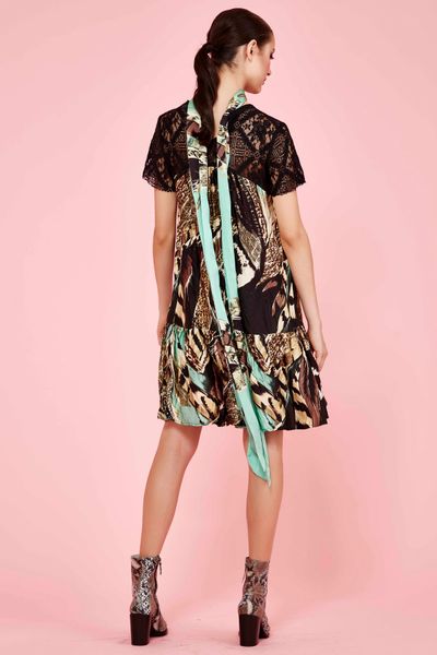 									A LITTLE DRESS CONVERSATION DRESS
			