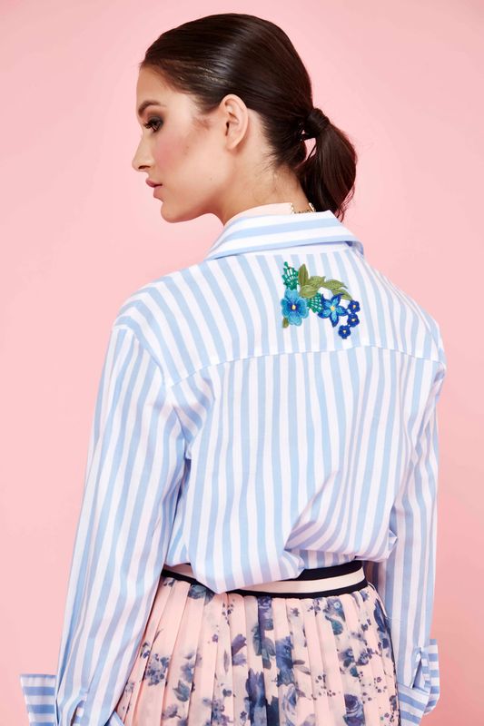 									POP YOUR COLLAR SHIRT
			