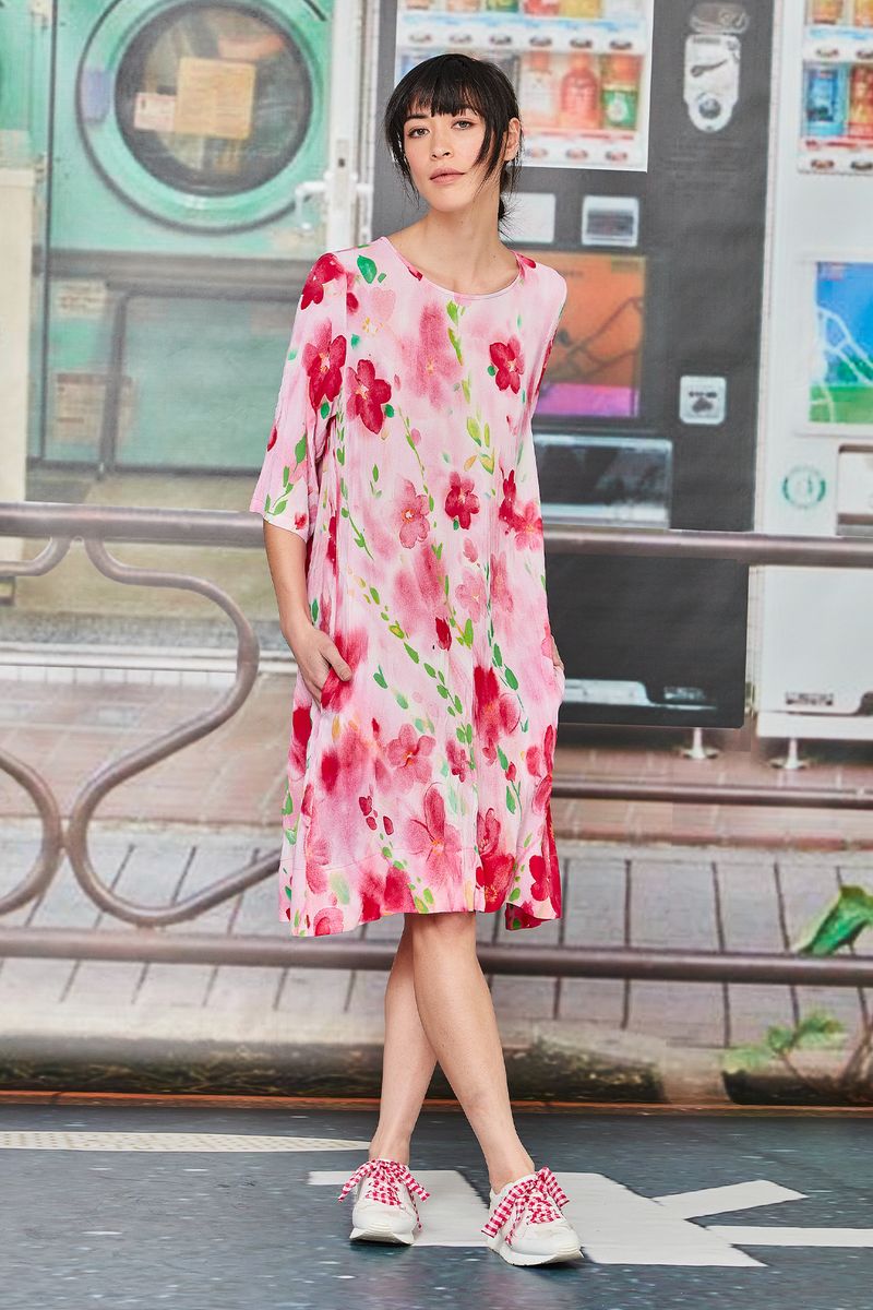 									FACE THE TUNIC DRESS
			