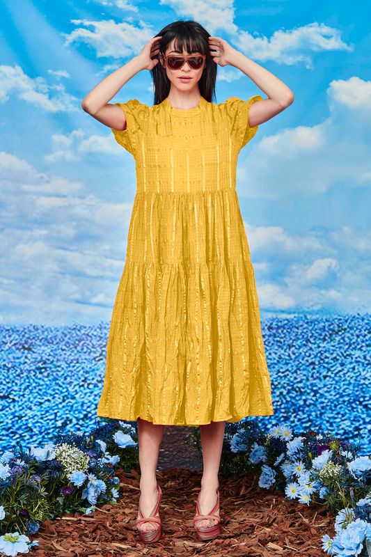 									DREAMING OF SPRING DRESS
			