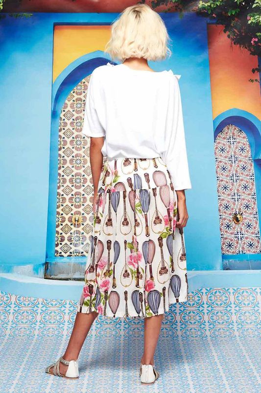 									RUFFLE ACTUALLY TOP
								, 			TUCK IN PANT
			