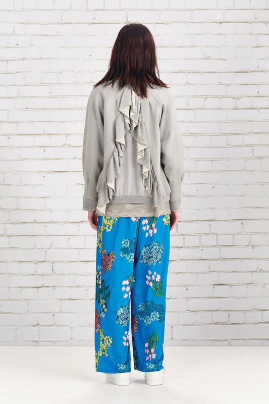 									OOPS A NAVY TOP
								, 			DROP IT LIKE IT'S HOT PANT
			