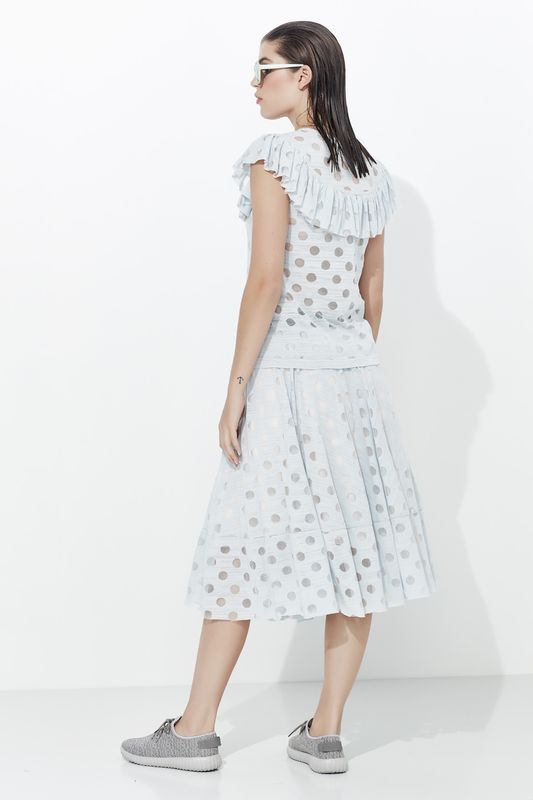 									FRILL GOT IT TOP
								, 			CHASING SKIRT
			