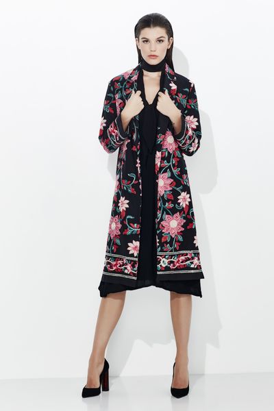 									STAR DUSTER COAT
								, 			MY TIE DRESS
			