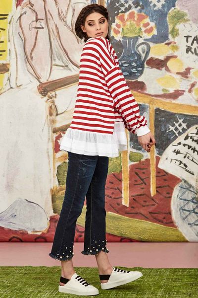 									MY SWEATER HALF JUMPER
								, 			GOOD JEAN-ETICS JEANS
			