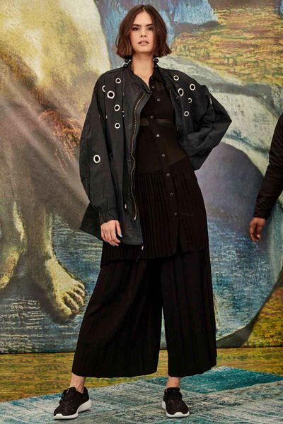 									HEM IN ROME SHIRT
								, 			DONT WALK AWAY PANT
								, 			EYELET TALK JACKET
			