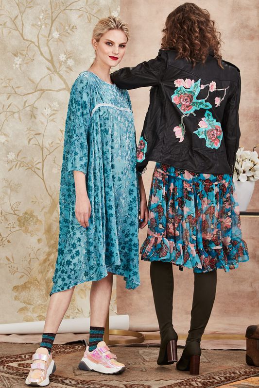 									BURN TO STONE DRESS
								, 			IN A RUFFLE DRESS
								, 			EVERYBODY ROSE JACKET
			