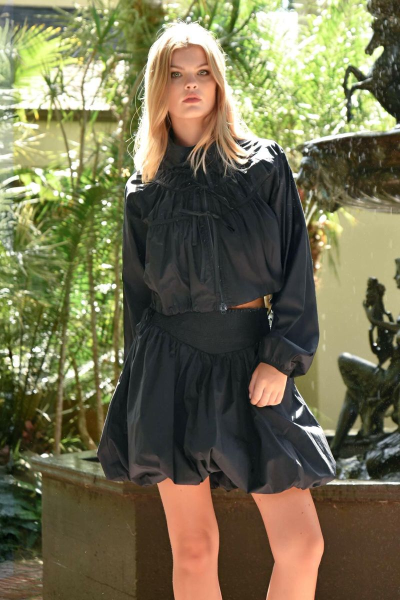 									BUBBLE MIX SKIRT
								, 			TIME & TIED JACKET
			