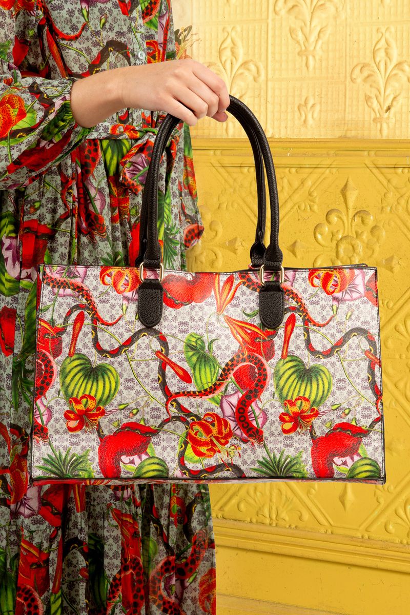 									TAKE THE SNAKE TOTE BAG
						