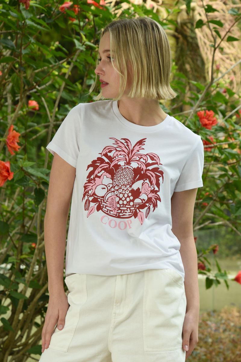 									ACTING FRUITY T-SHIRT
			