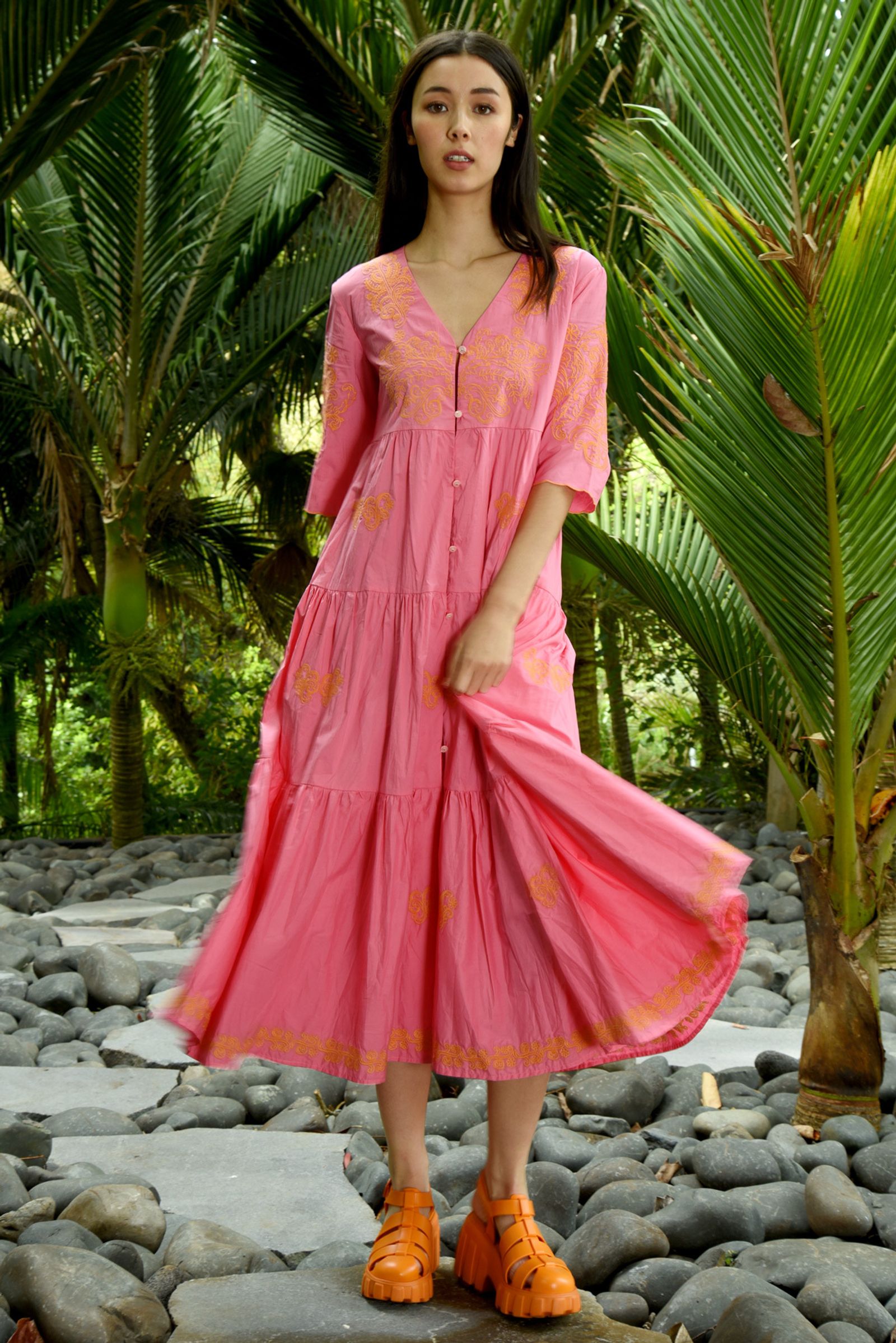 									STITCH SIDE ARE YOU ON? DRESS
			