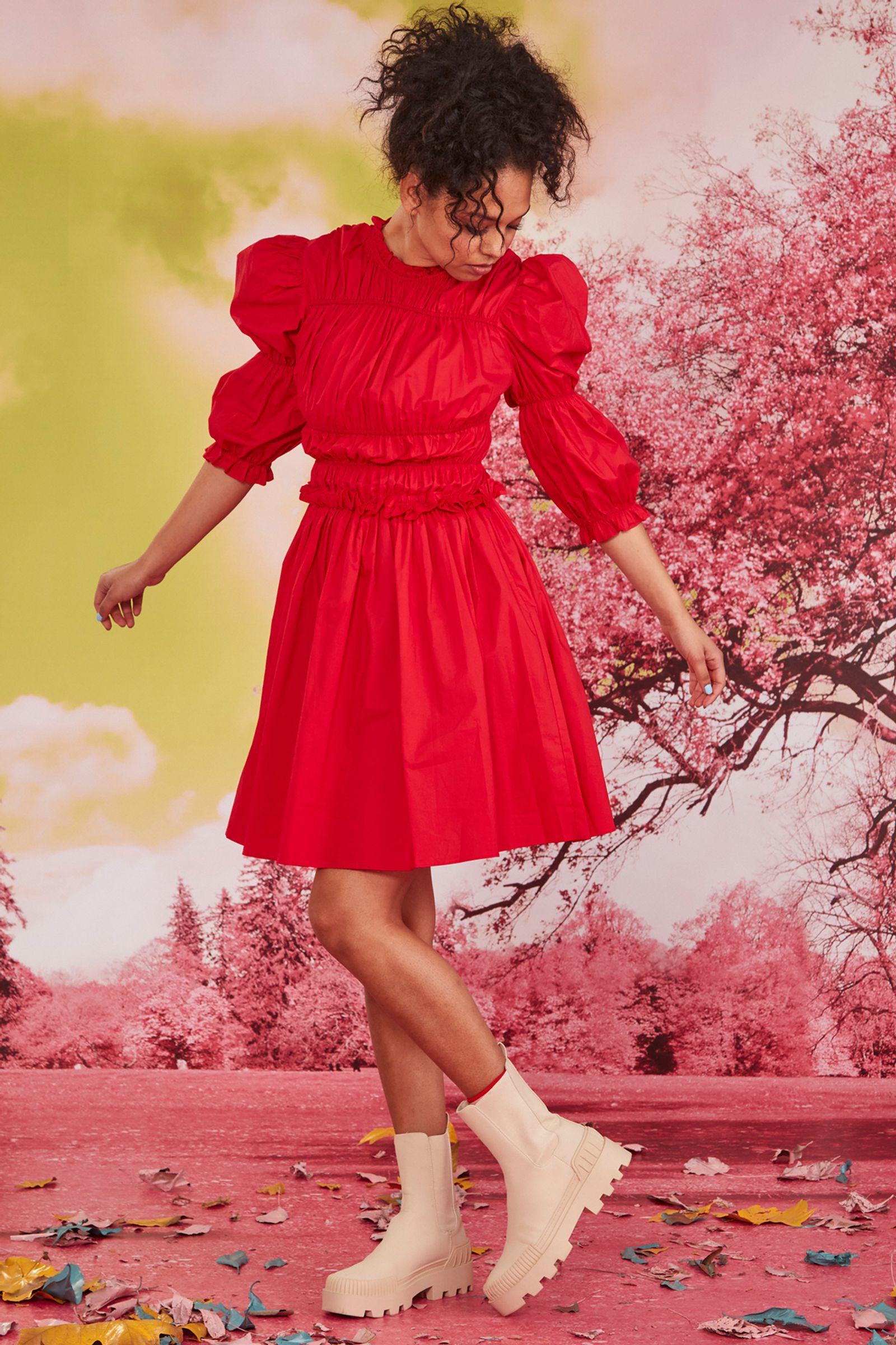 									ELASTIC FANTASTIC DRESS
			