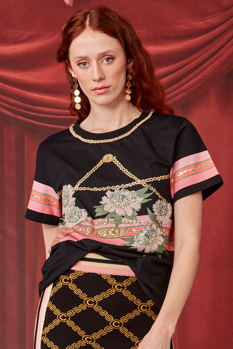 									LOVE, ROPE & FAITH TOP
			