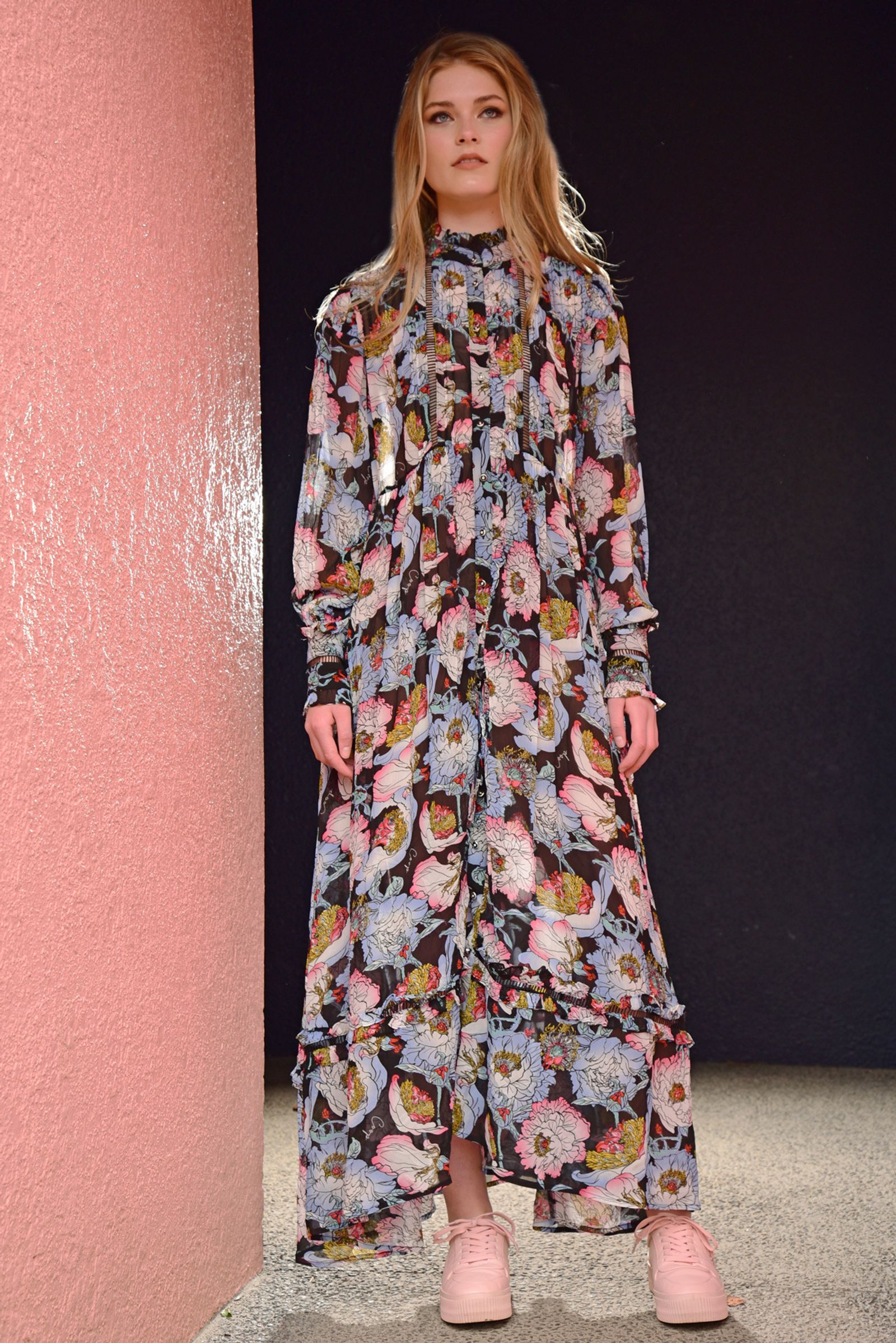 									IN IT TO PIN IT DRESS
			