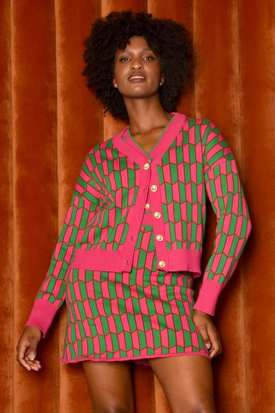 									KNIT & CABOODLE CARDIGAN
			