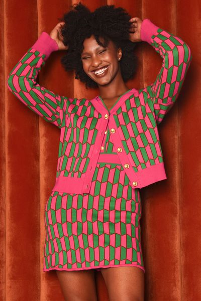 									KNIT & CABOODLE CARDIGAN
			