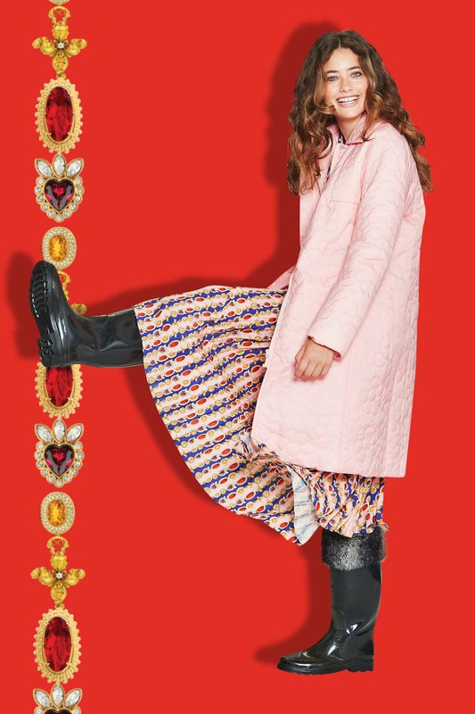 									HOT PUFF DRESS
								, 			JEWEL IN THE GOWN DRESS
			