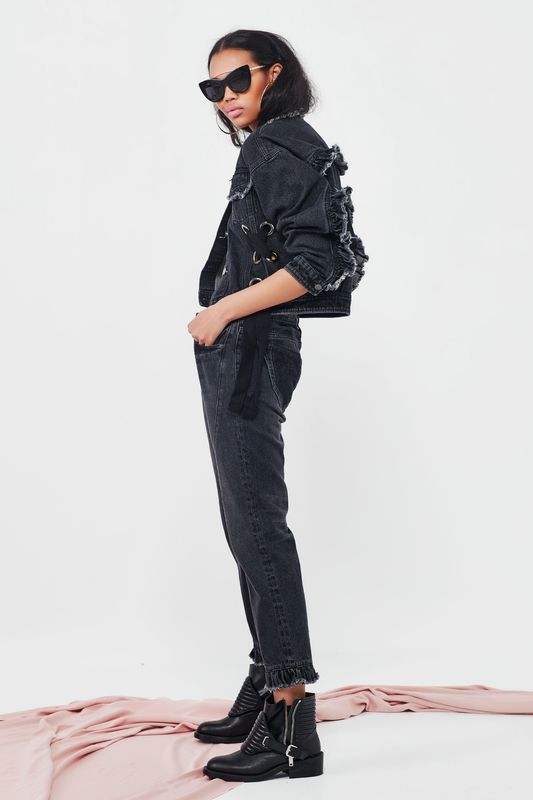 									BURY THE JACKET
								, 			JEANS COME TRUE JEANS
			