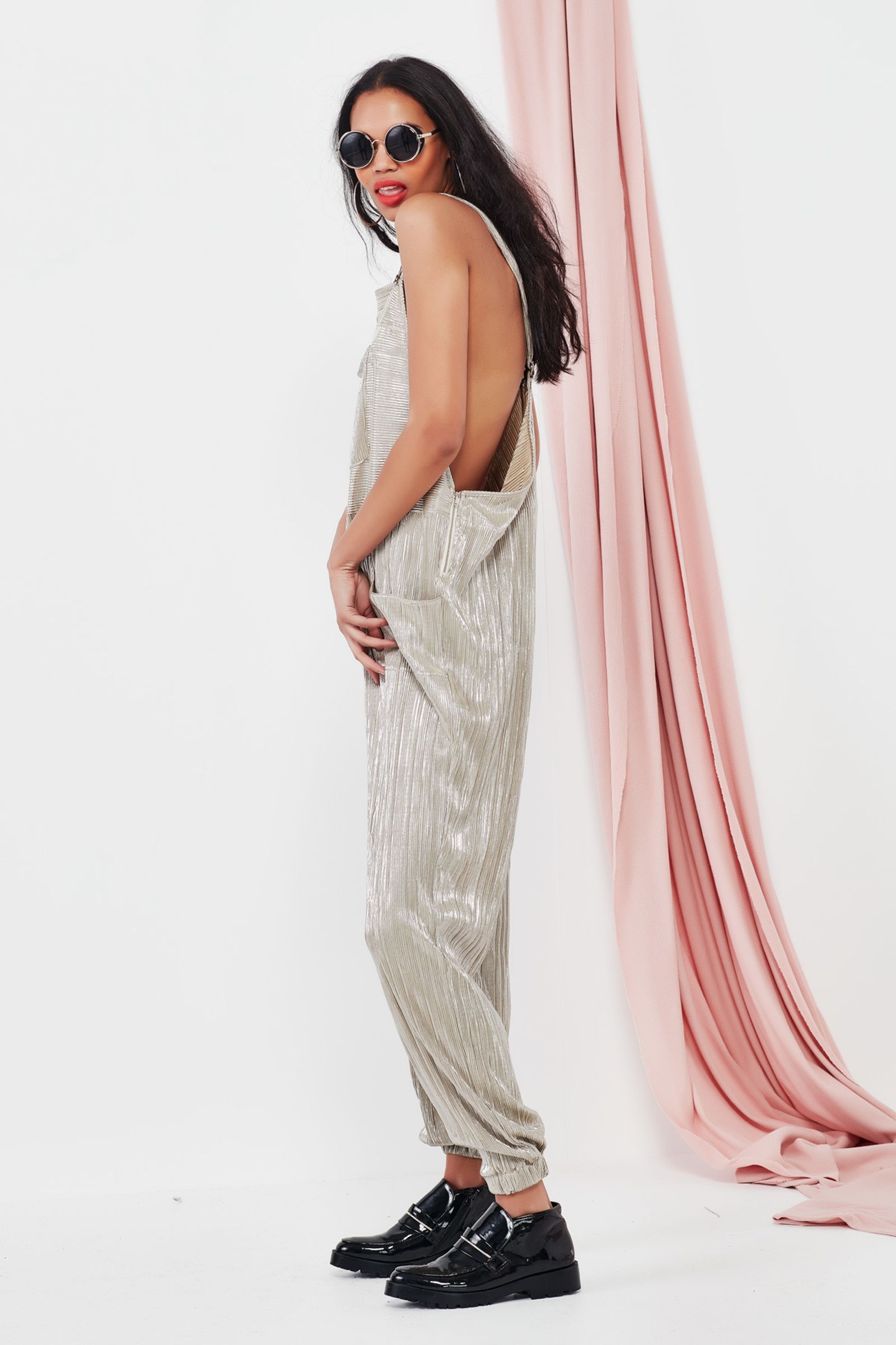 									DUNGAREE DOLL JUMPSUIT
			