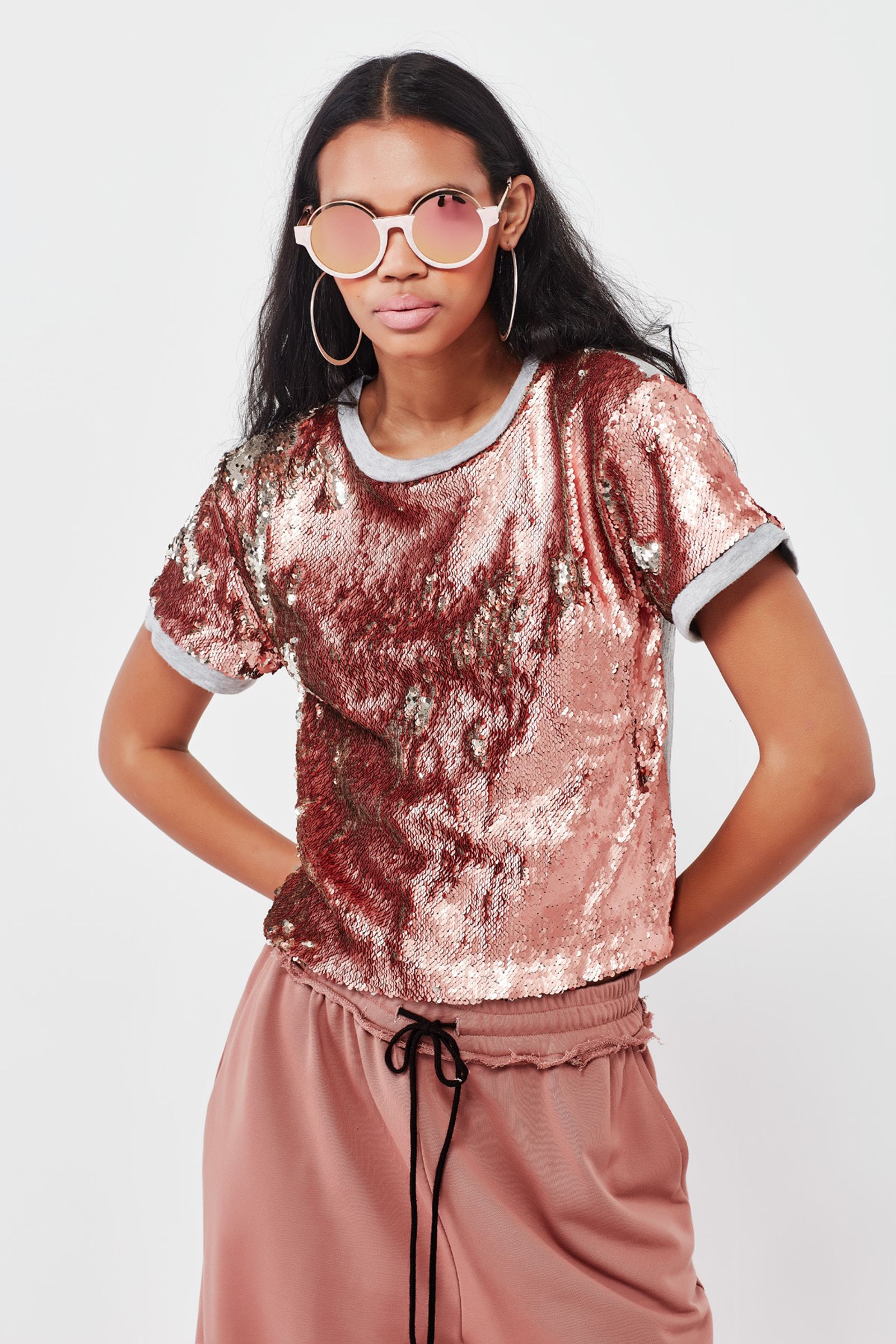 									TO A TEE TOP
								, 			DEPARTURE LOUNGE PANTS
			