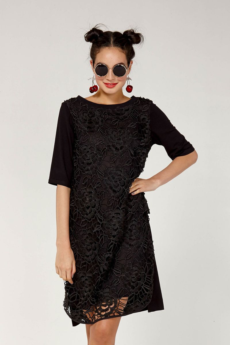 									IN BLOOM 'FRONT RUNNER' DRESS
			