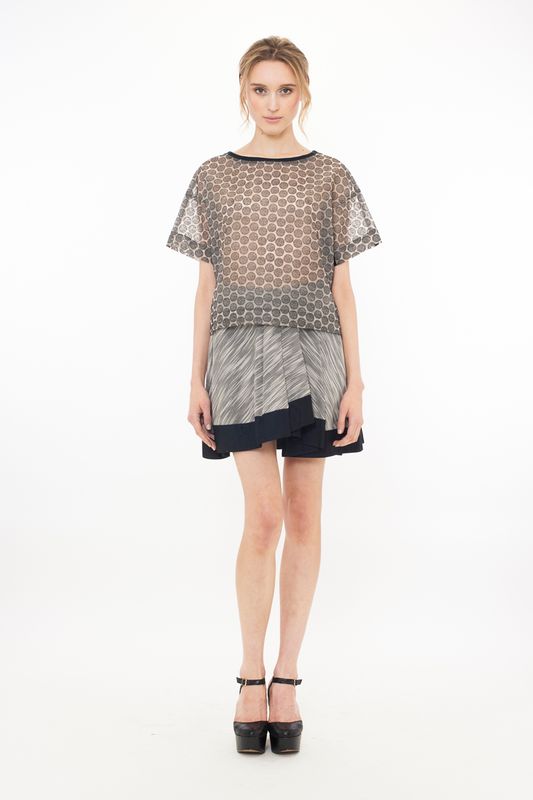 									Sea Biscuit 'Just Cruising' top
								, 			Straight Star 'Stripe Up' skirt
			